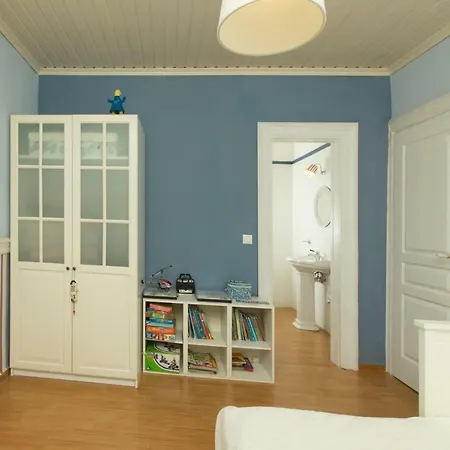 Magnificent Seascape On A Secluded Дом отдыха