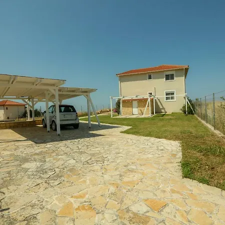Magnificent Seascape On A Secluded Νέα Μουδανιά