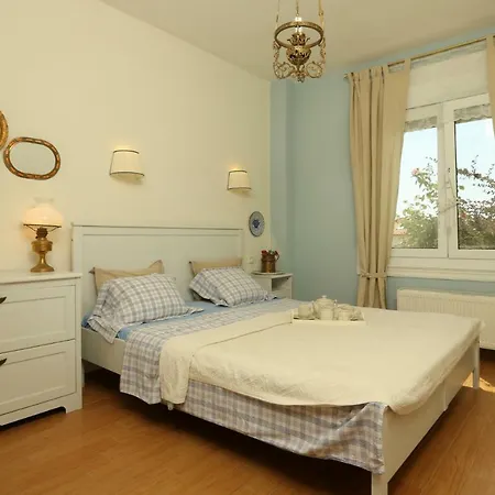 Magnificent Seascape On A Secluded Νέα Μουδανιά